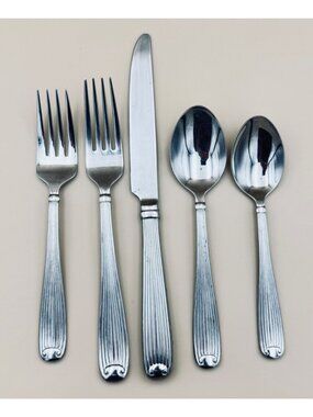 Reed & Barton FLUTED SCROLL 5 Piece Place Setting Stainless Steel